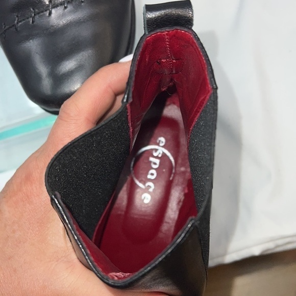 ESpace Sz 10.5B Lylou New In Box Black Napa Leather Low 2” Ankle Wedge Booties - Picture 6 of 8